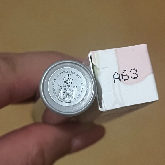 NEW Clinique Eyelash Power Volumizing Mascara Black Onyx 01 0.21 oz/ 6 ml - Picture 4 of 4